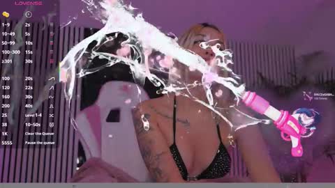 Thea online show from December 20, 4:14 pm