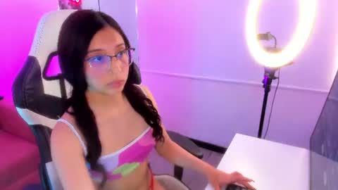 diamond_rose_as online show from June 20, 9:43 pm