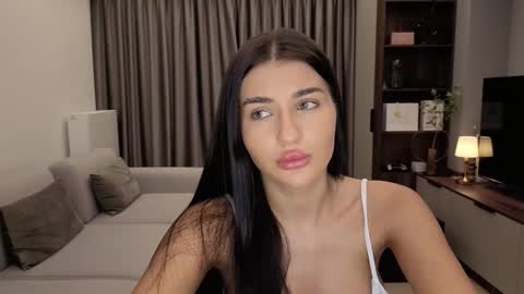 Iris online show from March 17, 7:41 pm