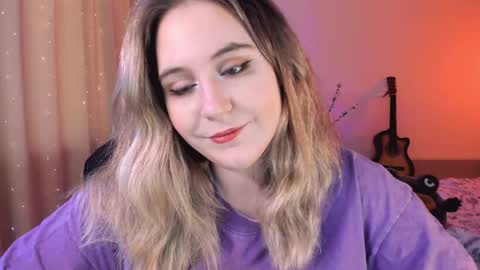 Snapshot of diana_floweri chatting on February 21, 10:07 am Diana online show from February 21, 10:07 am