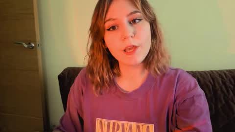 Snapshot of diana_floweri chatting on September 10, 12:50 pm Diana online show from September 10, 12:50 pm