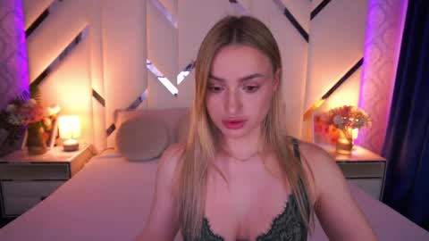 diana_nova online show from May 10, 12:44 pm