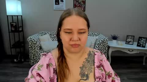 Diana online show from May 30, 7:23 pm