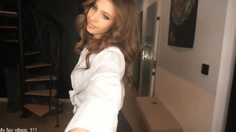 dianastar18 online show from April 26, 11:13 pm