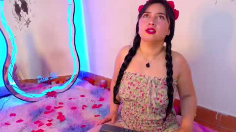 Snapshot of diane_1 chatting on September 23, 11:04 am DIANE online show from September 23, 11:04 am