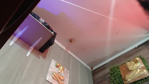 diani123 online show from September 18, 8:24 pm