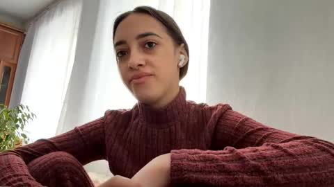 Anna online show from April 18, 7:10 am