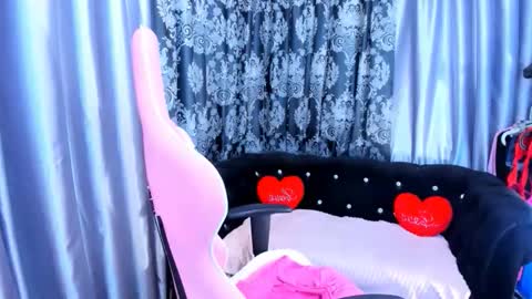 Dianna online show from April 10, 6:30 am