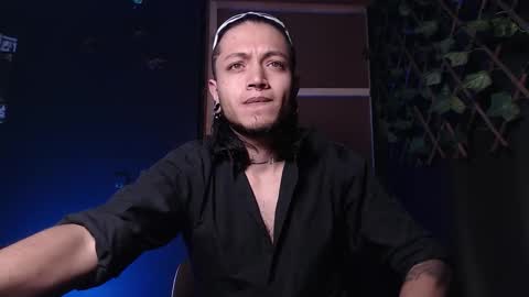 DICAPRIO online show from October 25, 3:01 pm