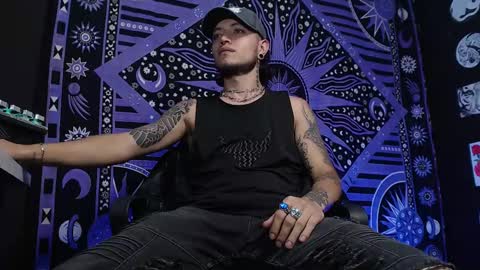 DICAPRIO online show from February 10, 9:36 pm