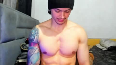 jhon online show from April 7, 1:07 am