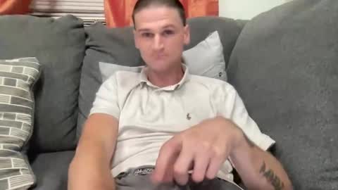 Snapshot of dickabitchdown chatting on September 20, 9:45 am DickABitchDown Alexys real spanishmami online show from September 20, 9:45 am