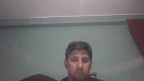 dickeduardo online show from October 31, 3:07 am