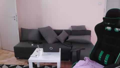 Snapshot of dickstaza chatting on October 1, 4:28 pm dickstaza online show from October 1, 4:28 pm