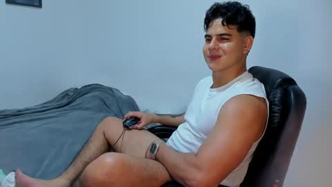 DIEGO CAZAS online show from July 5, 4:19 am
