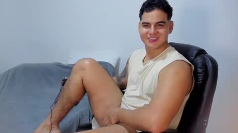 DIEGO CAZAS online show from July 3, 1:10 am
