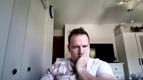 Snapshot of diego_condesso chatting on September 13, 8:22 pm Andy Brownhill online show from September 13, 8:22 pm