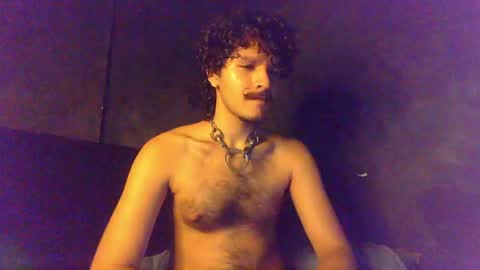 diemond_latinx98 online show from May 4, 4:19 am