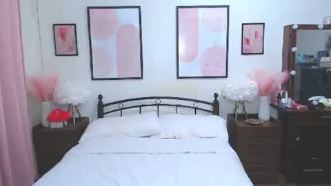 Dennesse online show from February 12, 12:42 pm