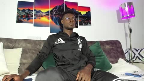 Snapshot of dilaan_carter chatting on January 30, 12:37 pm joshua online show from January 30, 12:37 pm