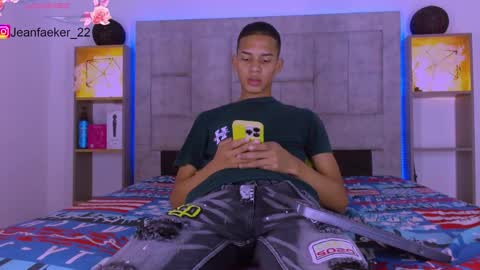 Dilan online show from January 10, 1:05 pm