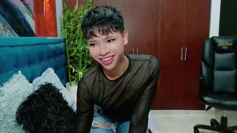  DILAN online show from February 4, 6:23 pm