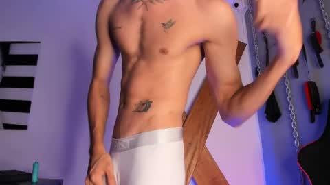 DILAN online show from April 13, 7:07 pm