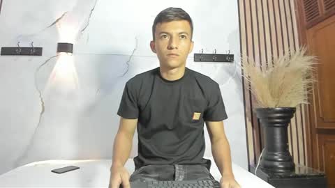 dilanandking online show from April 28, 1:04 pm