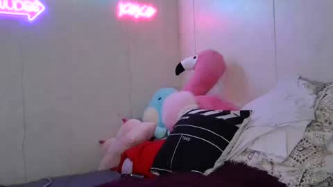 Snapshot of dimepiecexxx chatting on September 20, 3:42 am Sofie online show from September 20, 3:42 am