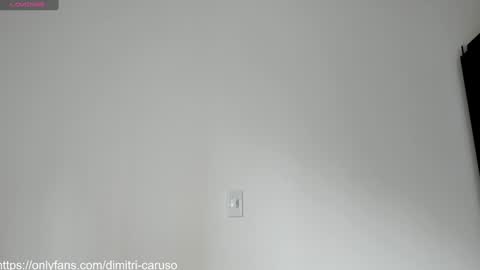 dimitricaruso online show from February 5, 5:09 pm