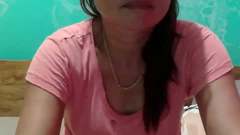 Snapshot of dimple_42 chatting on March 1, 12:23 pm Dimple online show from March 1, 12:23 pm