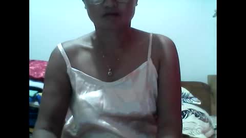 Snapshot of dimple_42 chatting on September 13, 12:18 pm Dimple online show from September 13, 12:18 pm