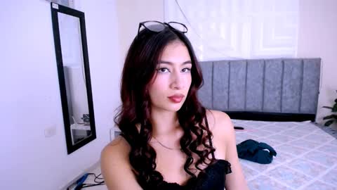 DINA online show from February 12, 10:02 pm