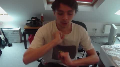 dinkel___ online show from October 29, 12:40 pm