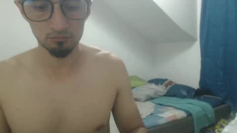 Fat ass  skinny boy online show from December 6, 5:25 am