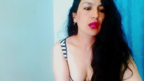 diosa_gil online show from April 11, 1:43 am