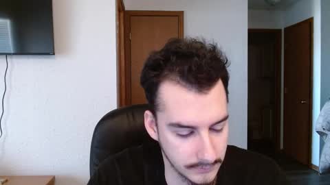 Dirk Diggler online show from February 22, 7:03 pm