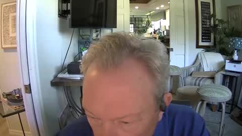 DirtkPitt Fun guy working online show from February 8, 6:22 pm