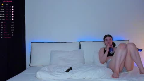 Hailey online show from September 10, 5:03 pm