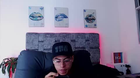 dirty model online show from September 14, 3:09 am