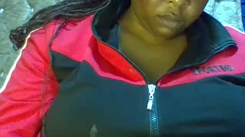dirtyme883651 online show from May 13, 8:18 pm