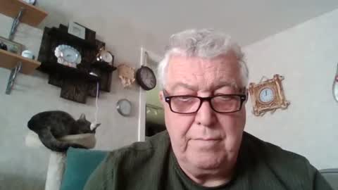 Fergus online show from April 24, 11:01 am