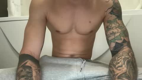 Snapshot of dirtyprettyboi chatting on October 5, 9:50 am buy tokens with link online show from October 5, 9:50 am