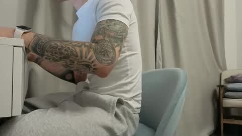 buy tokens with link  online show from January 14, 7:55 pm