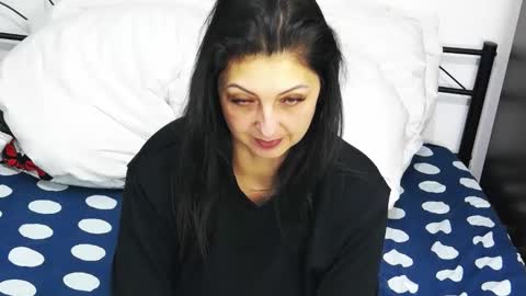 Sandra online show from March 7, 9:40 am