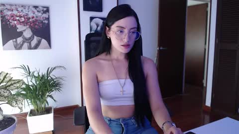 Hera online show from October 26, 4:06 pm