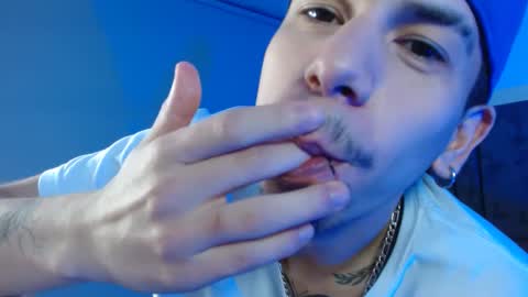 big d B online show from October 9, 12:27 am