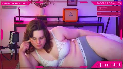 djentslut online show from March 3, 1:34 am