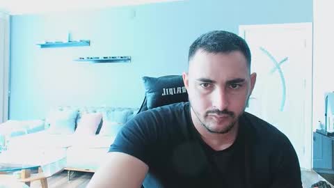 Snapshot of djmute chatting on September 18, 9:35 am STR8 BOYv online show from September 18, 9:35 am