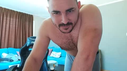Snapshot of djmute chatting on February 13, 11:39 am STR8 BOYv online show from February 13, 11:39 am